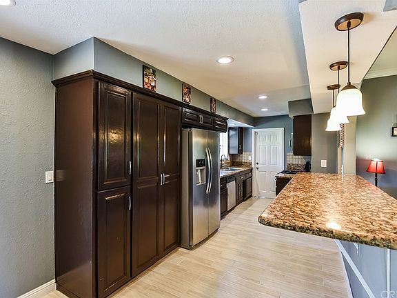 3rd image of 18801 Mountain Dale Ct