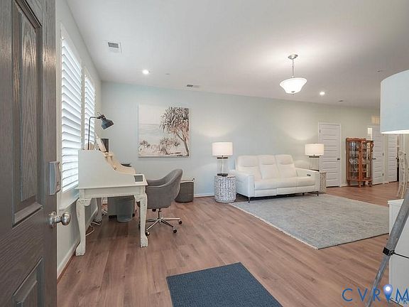 2nd image of 12109 Oxford Landing Dr #104
