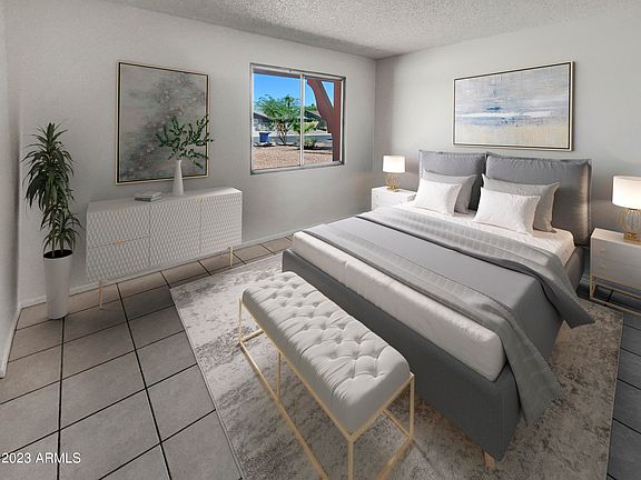 4th image of 1327 E DONNER Drive