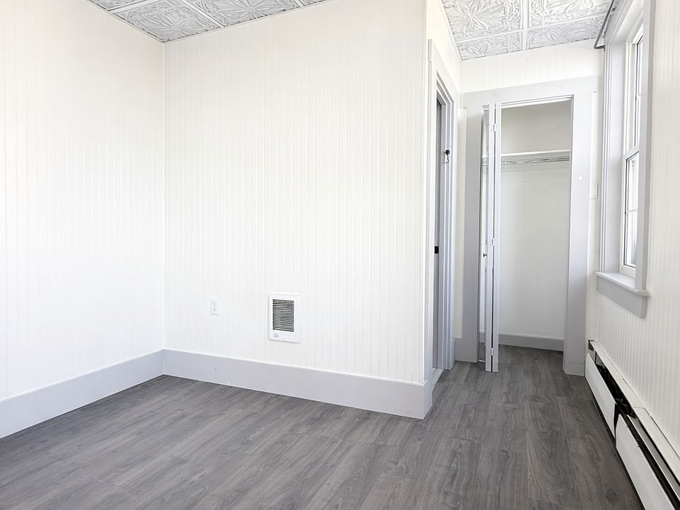 2nd image of 18 Union St #11556227