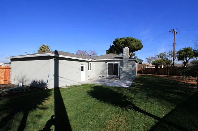 2045 Larsen Ct — Photo 8