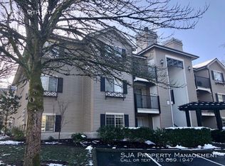 221 9th St APT C101, Kirkland, WA 98033