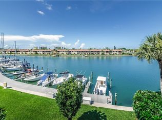 477 Haven Point Dr, Treasure Island, FL 33706