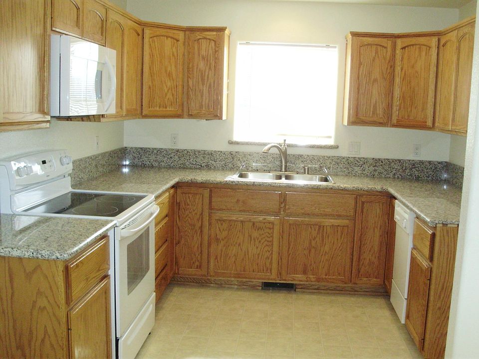 2nd image of 1510 Camille Dr