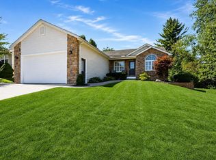 392 N Northridge Heights Dr, Howard, OH 43028