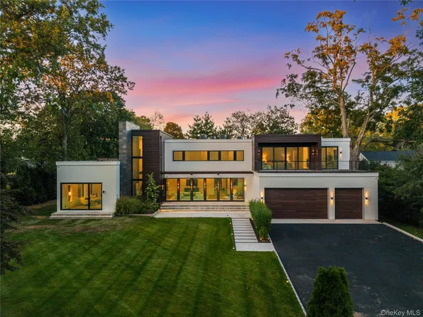 800 Rushmore Avenue, Mamaroneck, NY 10543