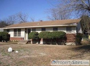 2601 Macarthur Dr, Waco, TX 76708