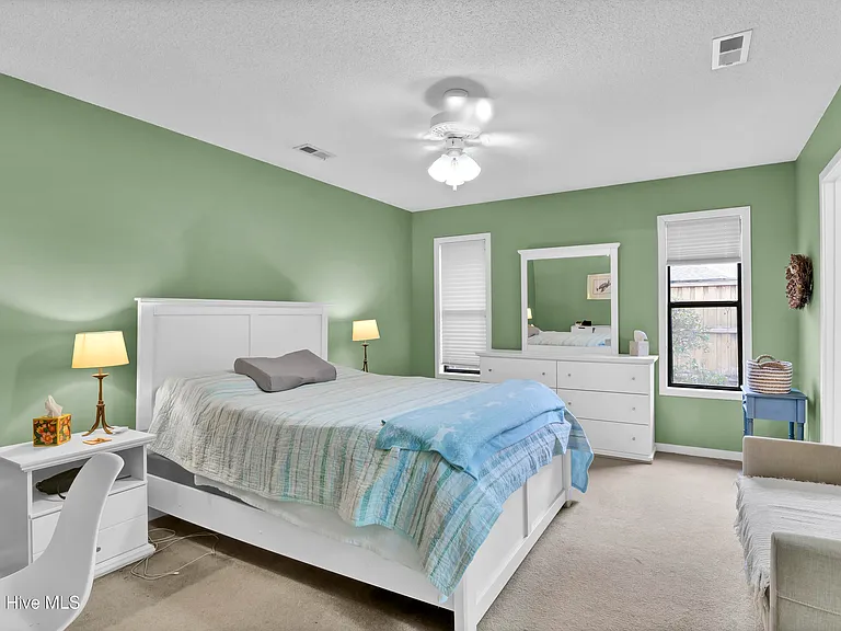 7204 Lounsberry Ct — Photo 17
