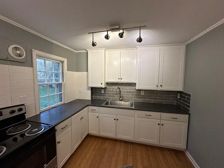 6200 Parkview Ave #4 — Photo 7