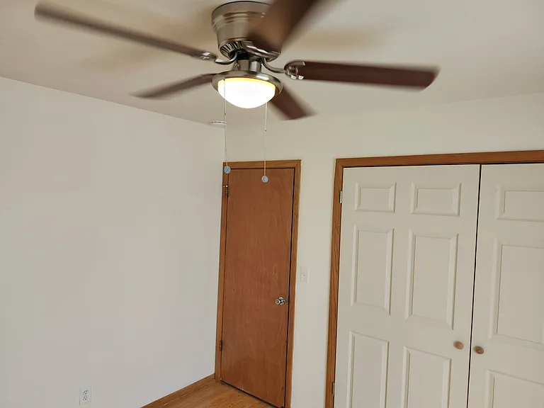 4824 N 104th St #12 — Photo 13