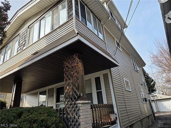 3rd image of 14411 Westropp Ave