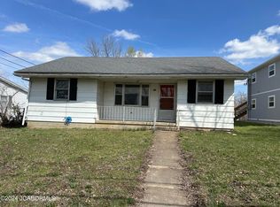 805 E Main St, Linn, MO 65051