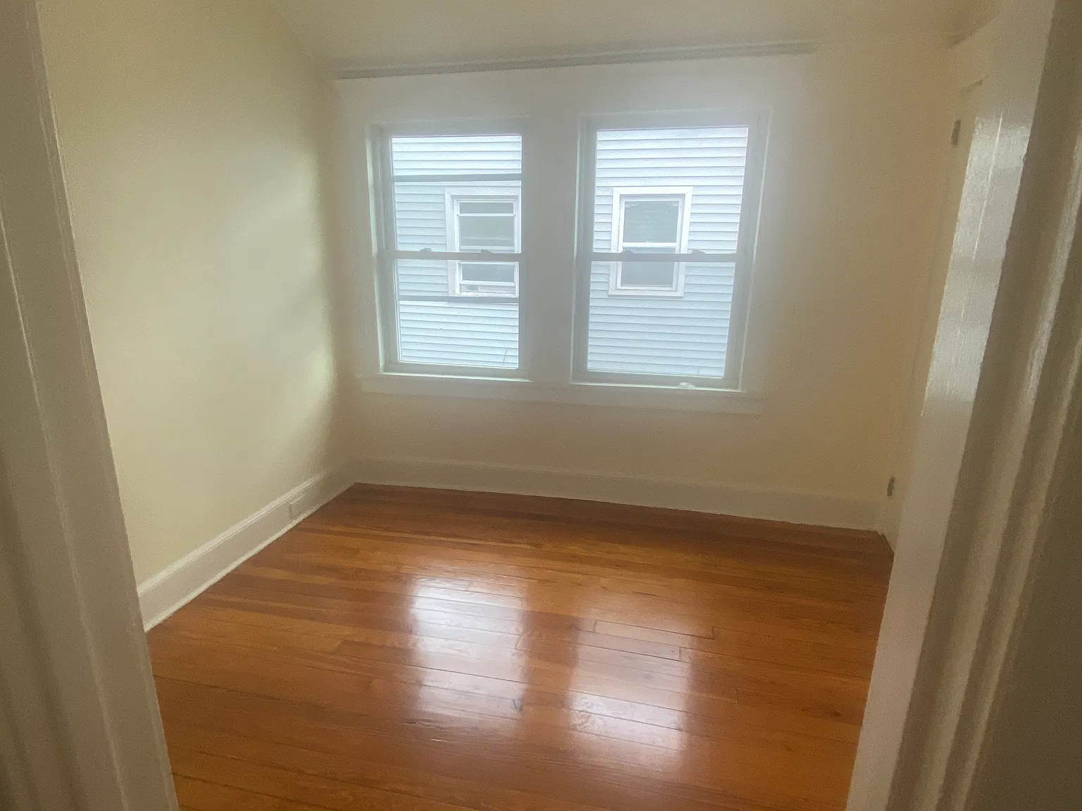 4 bed, 1292 sqft, $3,200 — Photo 4