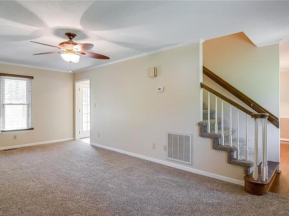 2nd image of 308 Cypress Dr