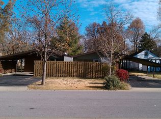 6 Carlin Dr, Fairview Heights, IL 62208
