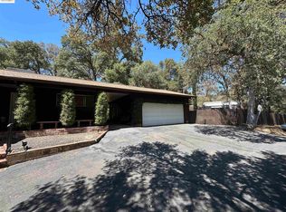 20466 Brook Dr, Sonora, CA 95370