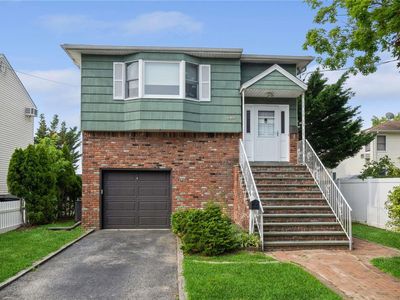 461 Henry Street, Oceanside, NY, 11572