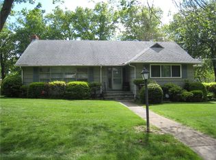 197 Crest Ter, Fairfield, CT 06825