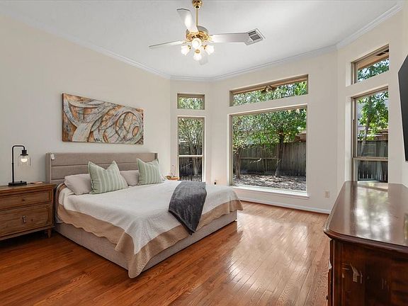 5th image of 1103 Compass Cove Cir