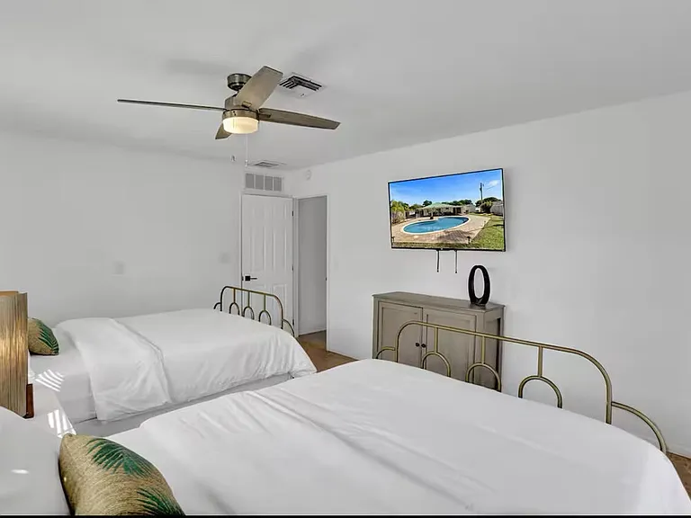 630 Curlew Rd — Photo 14