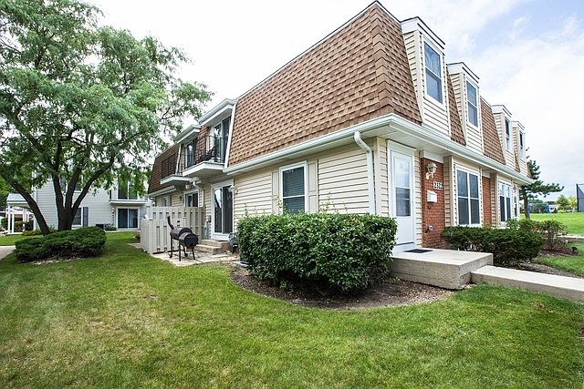 1st image of 2322 Old Kings Ct