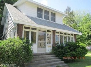1847 Godfrey Ave SW, Wyoming, MI 49509