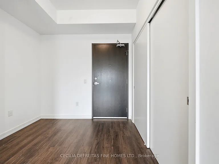 430 Essa Rd #314 — Photo 8
