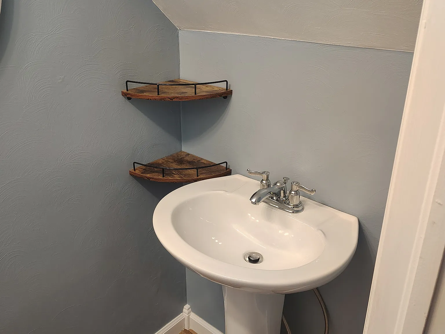 2 bed, 1.5 bath, 992 sqft, $1,795 — Photo 4