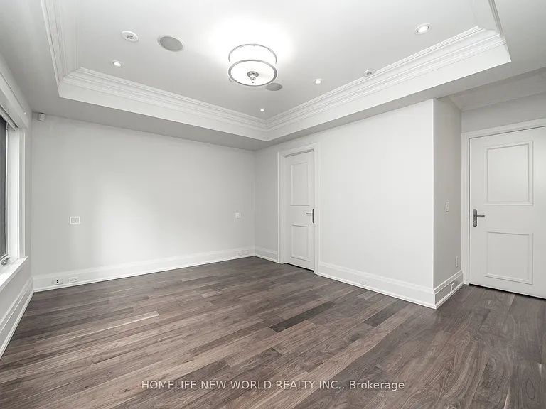 310 Merton St — Photo 18
