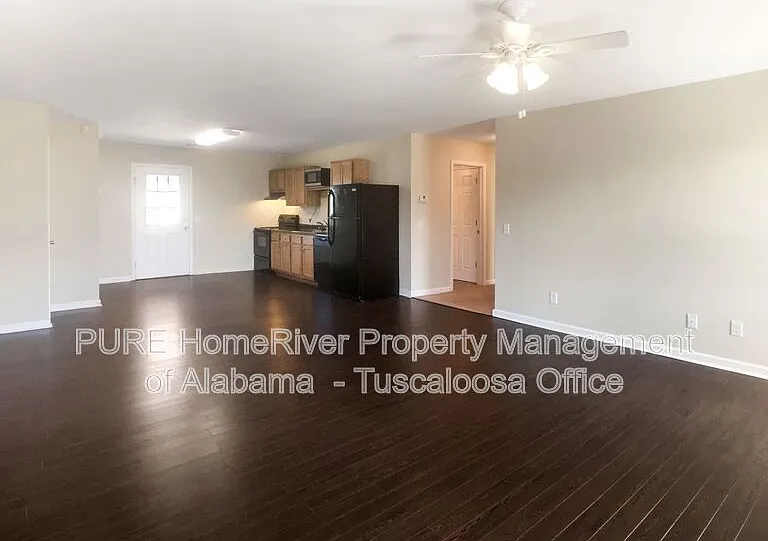 2200 Harrison St — Photo 2