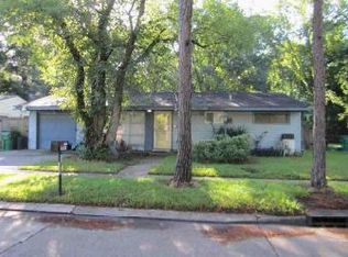 1101 Wiegand Dr, Westwego, LA 70094