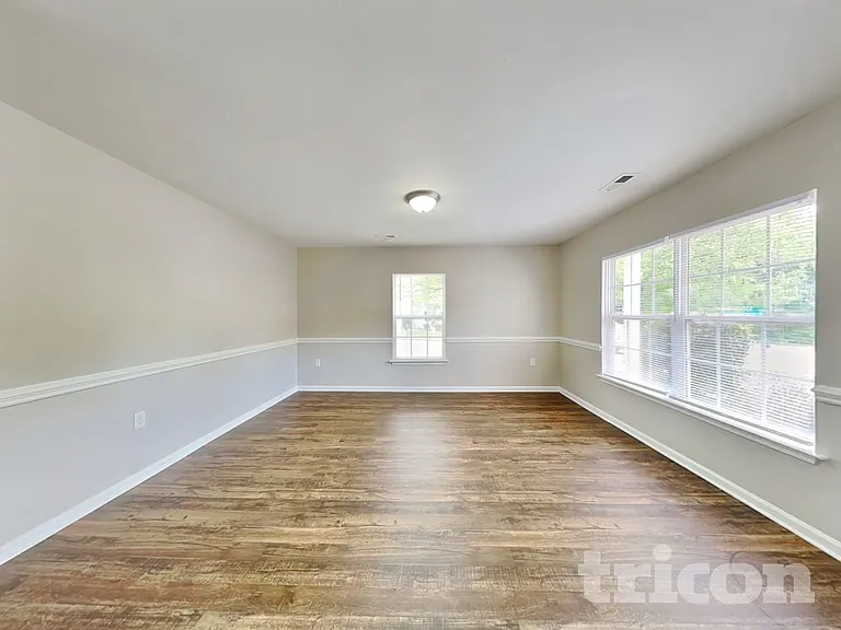 5251 Grays Ridge Dr — Photo 2