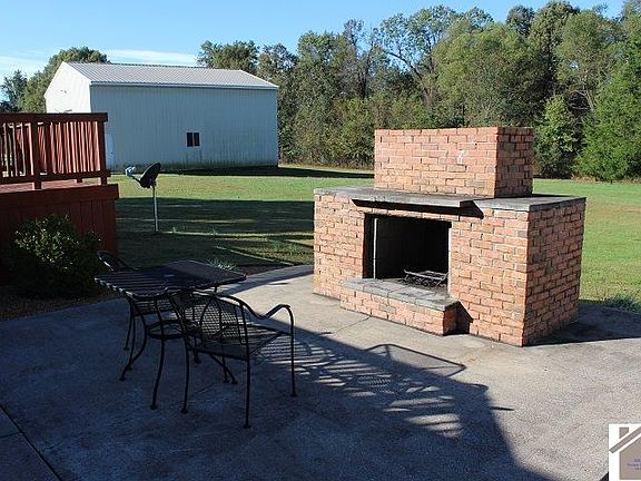 4th image of 109 Dana Ln