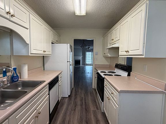 3rd image of 4420 Misty Cove Ct