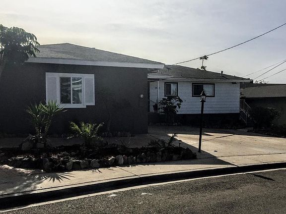 3rd image of 3432 Eleanor Pl
