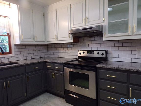 5th image of 6304 Davies Ave NW