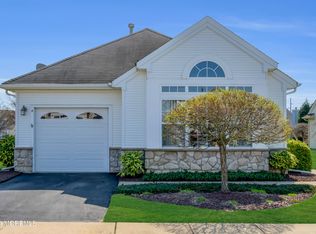 4 El Greco Dr, Manchester, NJ 08759