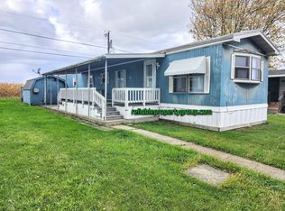 14 Holiday Park, Churubusco, IN 46723