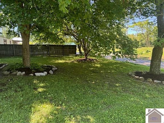 3rd image of 7354 Old Madisonville Rd