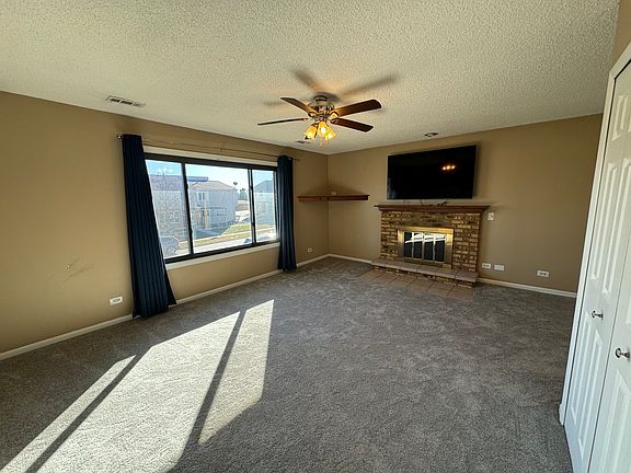 5th image of 1082 Manchester Ct #1082