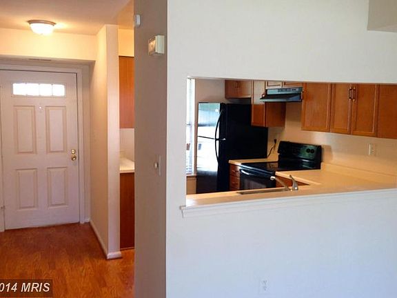 5th image of 3313 Lakeside View Dr