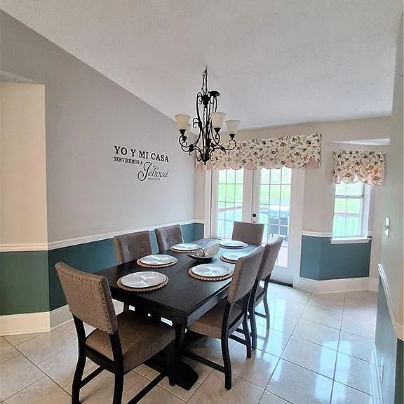 1142 Riverside Trce — Photo 3