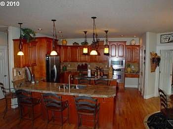 2nd image of 1205 NE 146th Ave