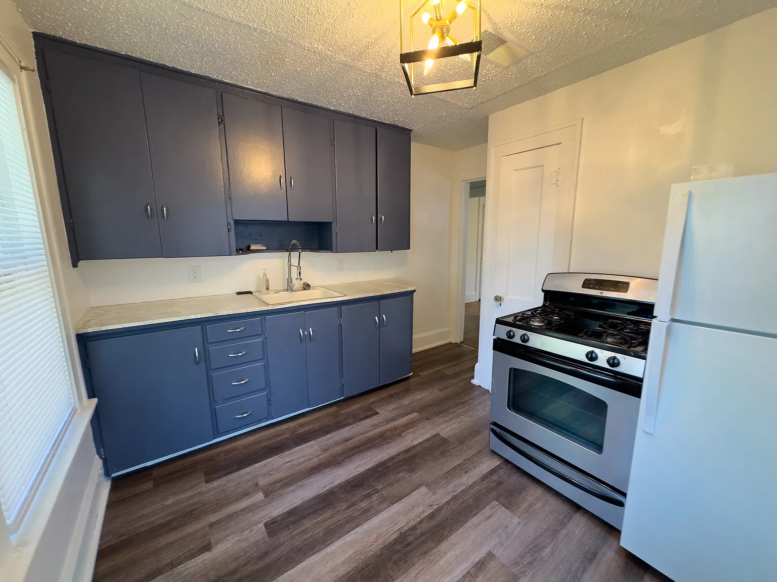 3120 Cottage Grove Ave — Photo 3