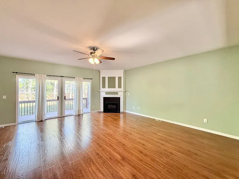311 Coral Creek Ln — Photo 7