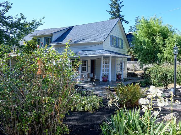 4th image of 5077 Stingle Street NW