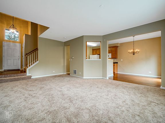 4th image of 1497 Yellowstone Dr