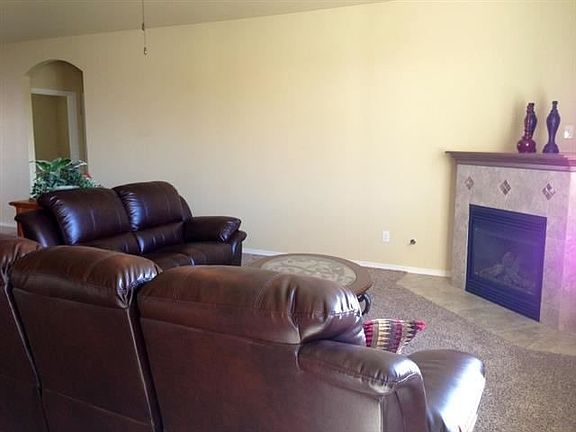 5th image of 501 Charbonneau Dr