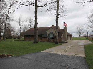 11724 Carroll Lynn Dr, Fort Wayne, IN 46818