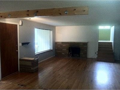 4th image of 19537 Meridian Ave N